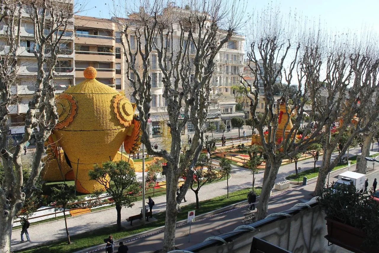 Penelope Belle Vue Apartment Menton France